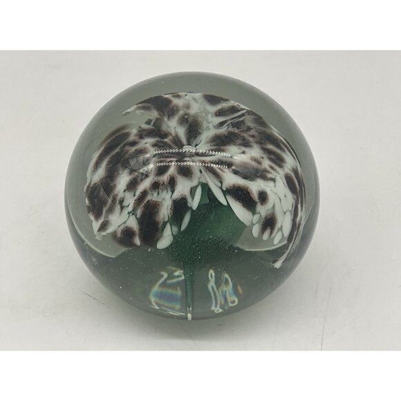 Hand Blown Glass Paperweight by The Glass Eye 1985 Etched Signed Floral Interior - Picture 6 of 16